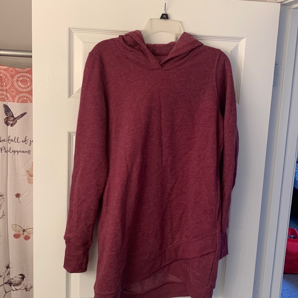 Long burgundy hoodie